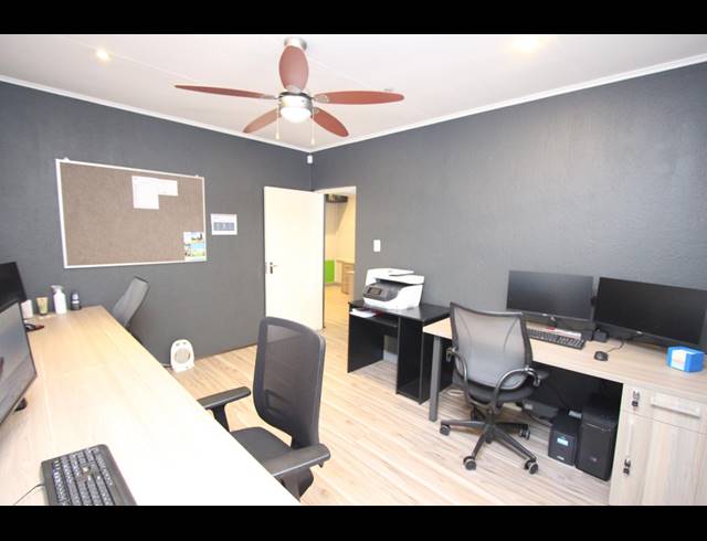 350M² BUILDING FOR SALE IN EDENVALE CENTRAL